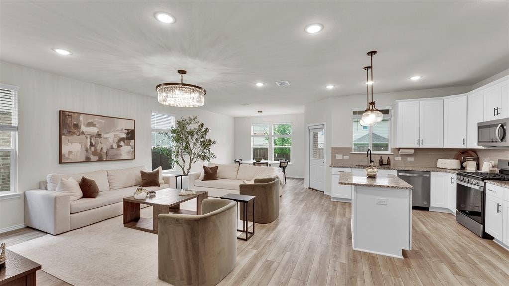 707 Indigo Road, Princeton, TX 75407 707 Indigo Road, Princeton, TX 75407