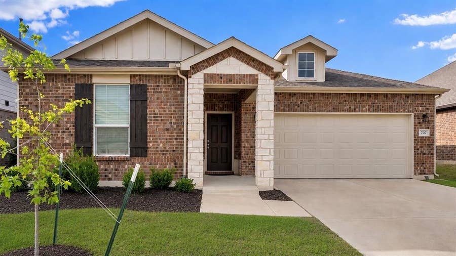 Property photo for 707 Indigo Road, Princeton, TX
