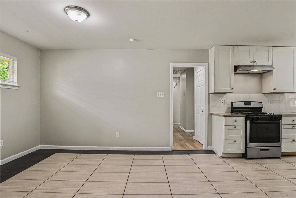 1125 Waweenoc Avenue, Dallas, TX 75216 1125 Waweenoc Avenue, Dallas, TX 75216