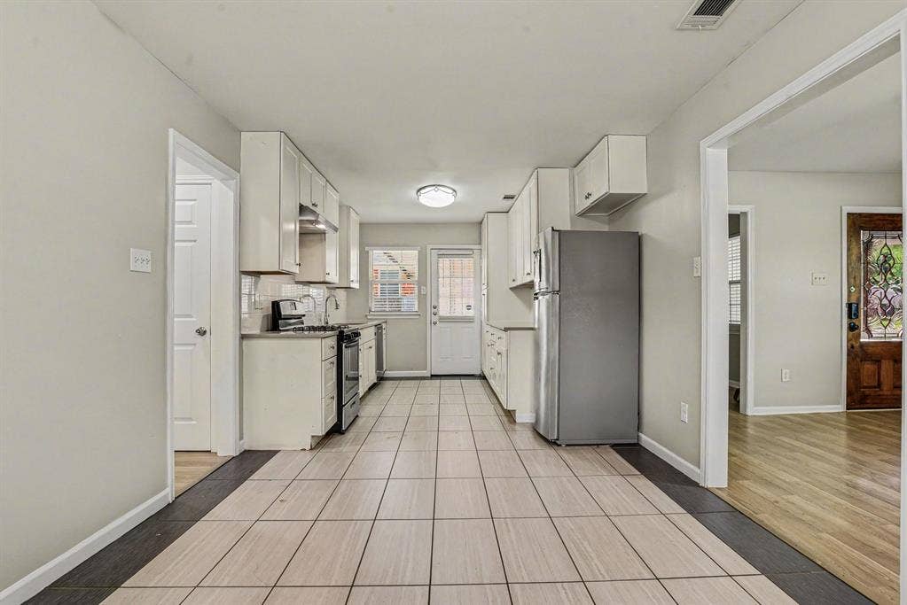 1125 Waweenoc Avenue, Dallas, TX 75216 1125 Waweenoc Avenue, Dallas, TX 75216