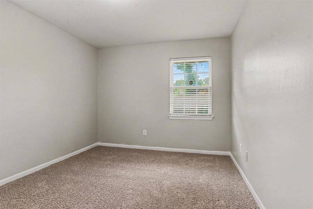 1125 Waweenoc Avenue, Dallas, TX 75216 1125 Waweenoc Avenue, Dallas, TX 75216