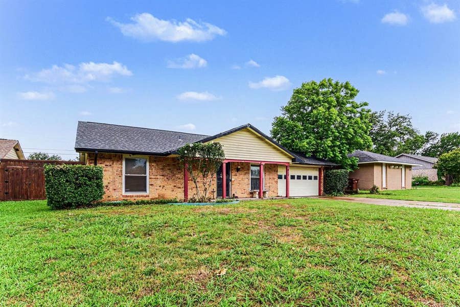 Property photo for 1412 E Park Boulevard, Plano, TX