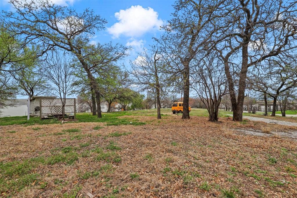 8505 Heron Drive, Fort Worth, TX 76108 8505 Heron Drive, Fort Worth, TX 76108