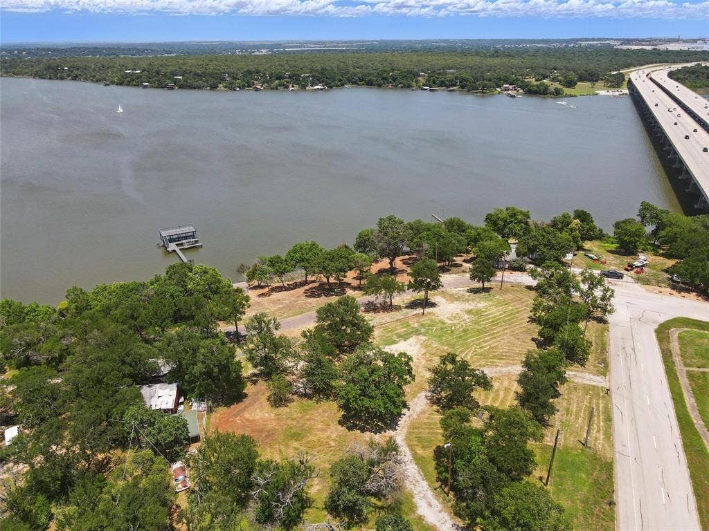 8505 Heron Drive, Fort Worth, TX 76108 Aerial view of a large body of water