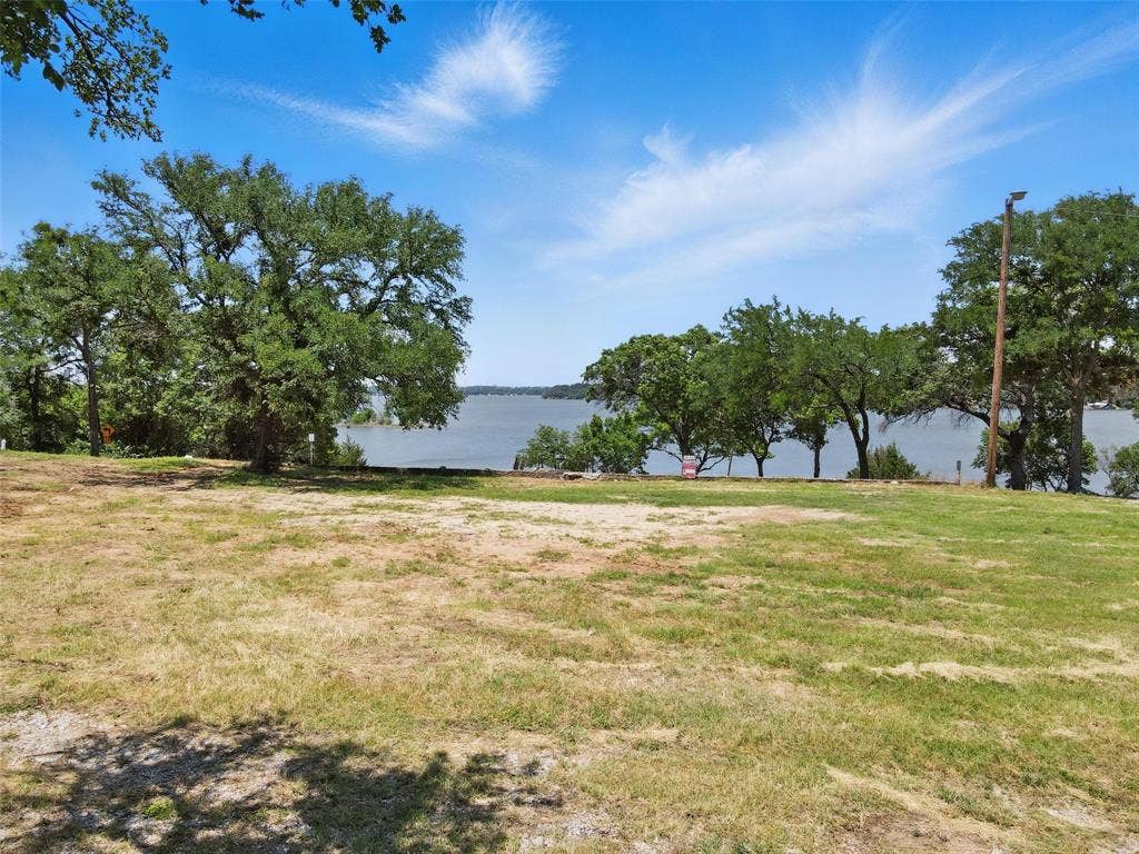 8505 Heron Drive, Fort Worth, TX 76108 Water view