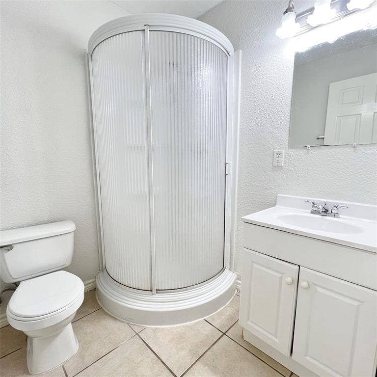 2310 Healey Drive, Dallas, TX 75228 2310 Healey Drive, Dallas, TX 75228