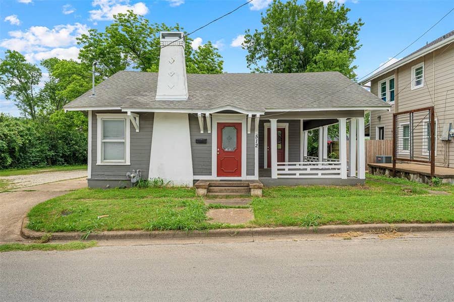 Property photo for 512 Herring Avenue, Waco, TX