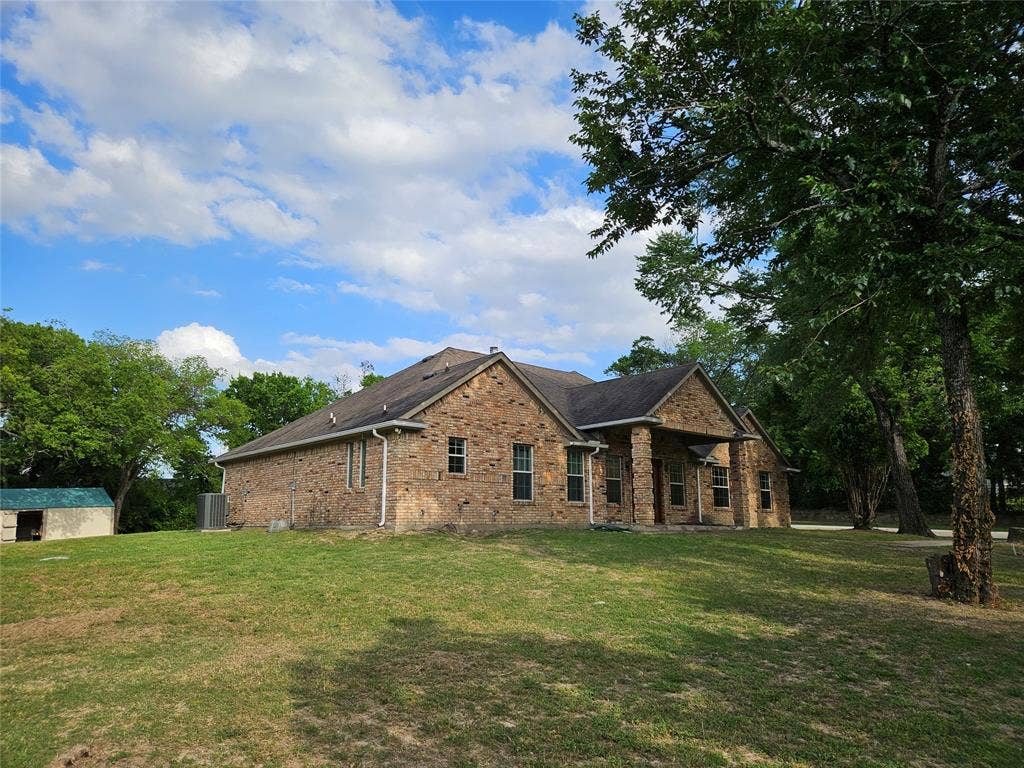 234 E FORK Road, Sunnyvale, TX 75182 234 E FORK Road, Sunnyvale, TX 75182