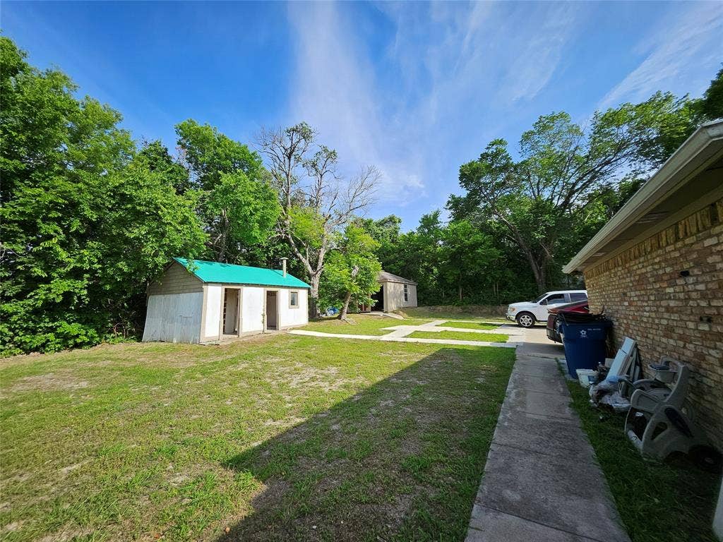234 E FORK Road, Sunnyvale, TX 75182 234 E FORK Road, Sunnyvale, TX 75182