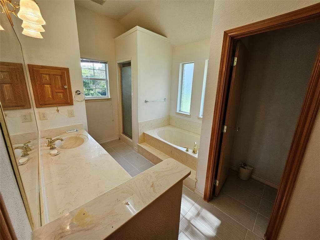 234 E FORK Road, Sunnyvale, TX 75182 234 E FORK Road, Sunnyvale, TX 75182