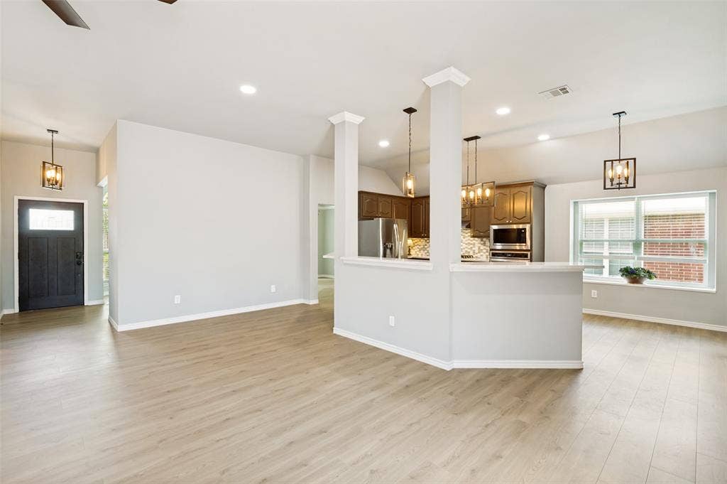 1420 Greenwich Drive, Allen, TX 75013 1420 Greenwich Drive, Allen, TX 75013