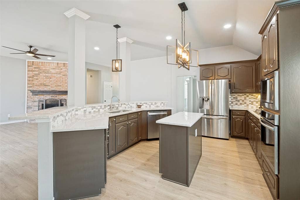 1420 Greenwich Drive, Allen, TX 75013 1420 Greenwich Drive, Allen, TX 75013