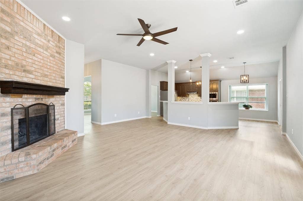 1420 Greenwich Drive, Allen, TX 75013 1420 Greenwich Drive, Allen, TX 75013