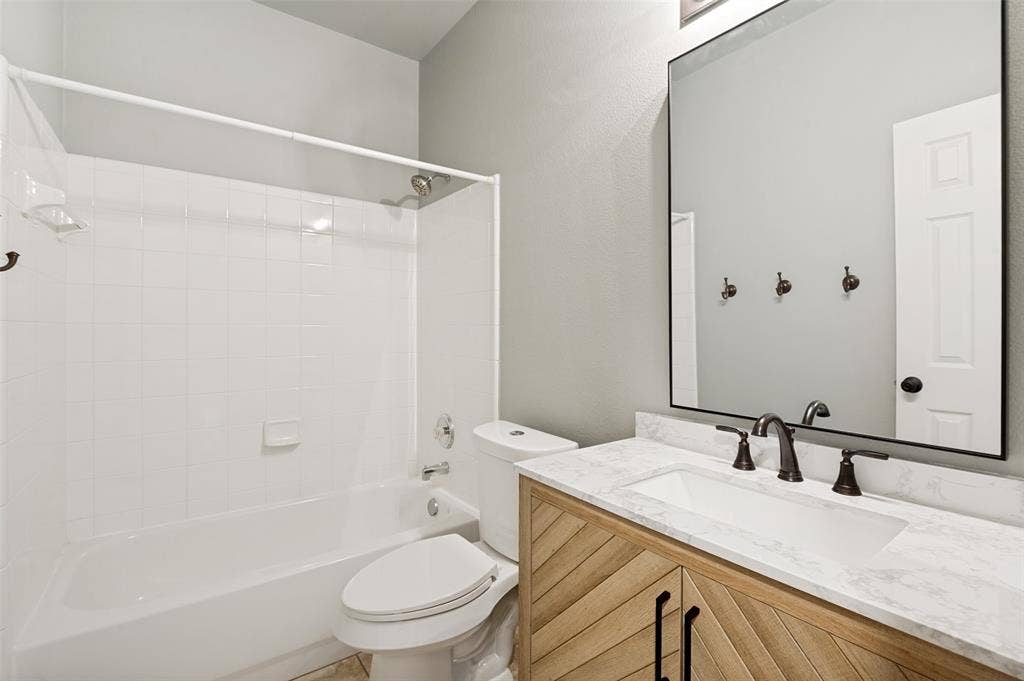 1420 Greenwich Drive, Allen, TX 75013 1420 Greenwich Drive, Allen, TX 75013