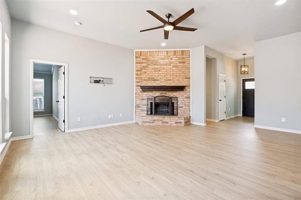 1420 Greenwich Drive, Allen, TX 75013 1420 Greenwich Drive, Allen, TX 75013
