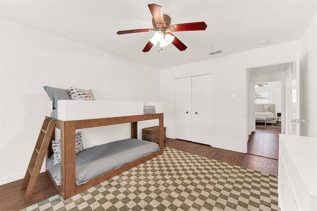 2814 Forest Grove Drive, Richardson, TX 75080 2814 Forest Grove Drive, Richardson, TX 75080