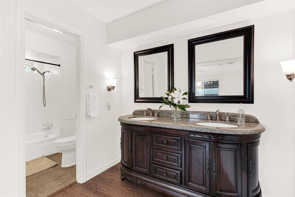 2814 Forest Grove Drive, Richardson, TX 75080 2814 Forest Grove Drive, Richardson, TX 75080