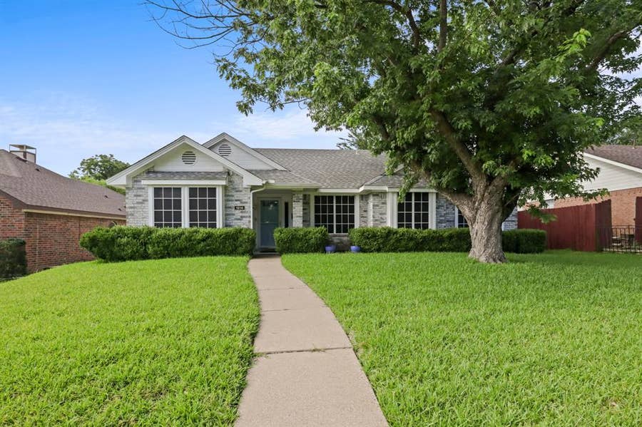 Property photo for 1314 Hall Lane, Seagoville, TX