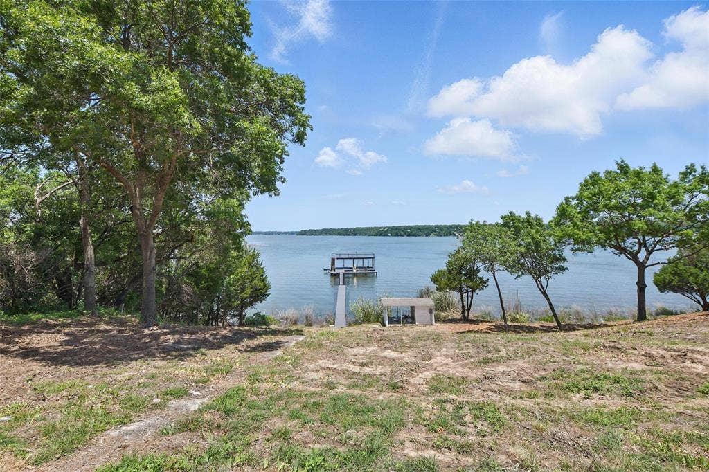 8501 A Heron Drive, Fort Worth, TX 76108 8501 A Heron Drive, Fort Worth, TX 76108