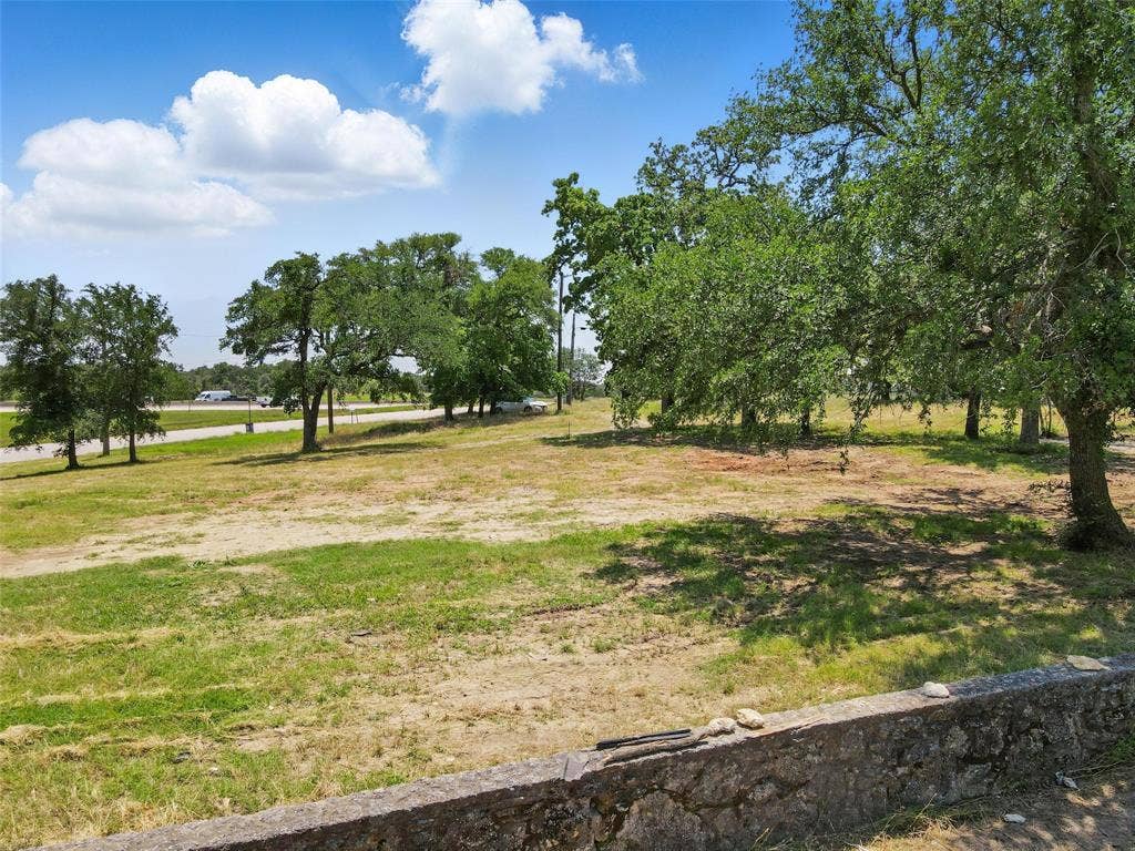 8501 A Heron Drive, Fort Worth, TX 76108 View of yard