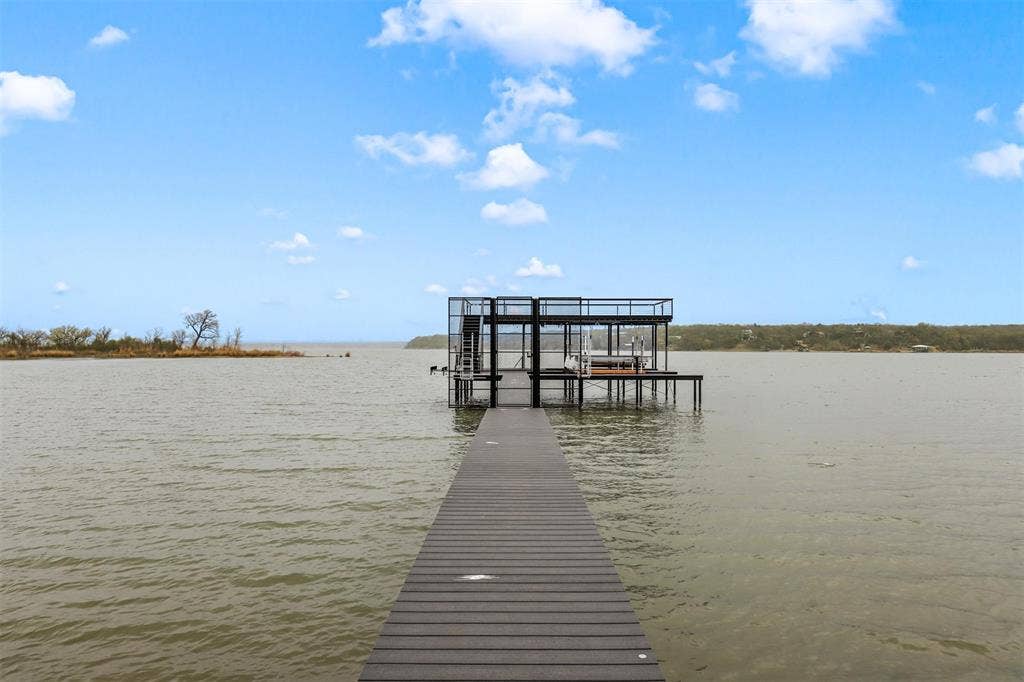 8501 A Heron Drive, Fort Worth, TX 76108 8501 A Heron Drive, Fort Worth, TX 76108