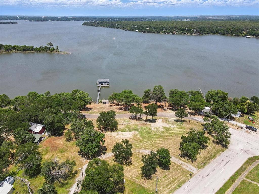 8501 A Heron Drive, Fort Worth, TX 76108 Aerial view of a large body of water