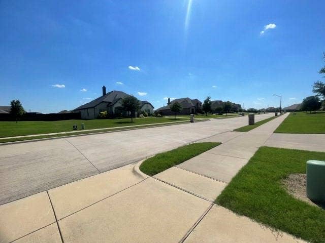 321 Equestrian Drive, Waxahachie, TX 75165 321 Equestrian Drive, Waxahachie, TX 75165