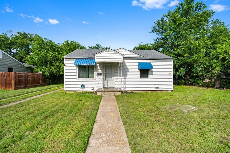 Property photo for 709 Sissom Road, Killeen, TX