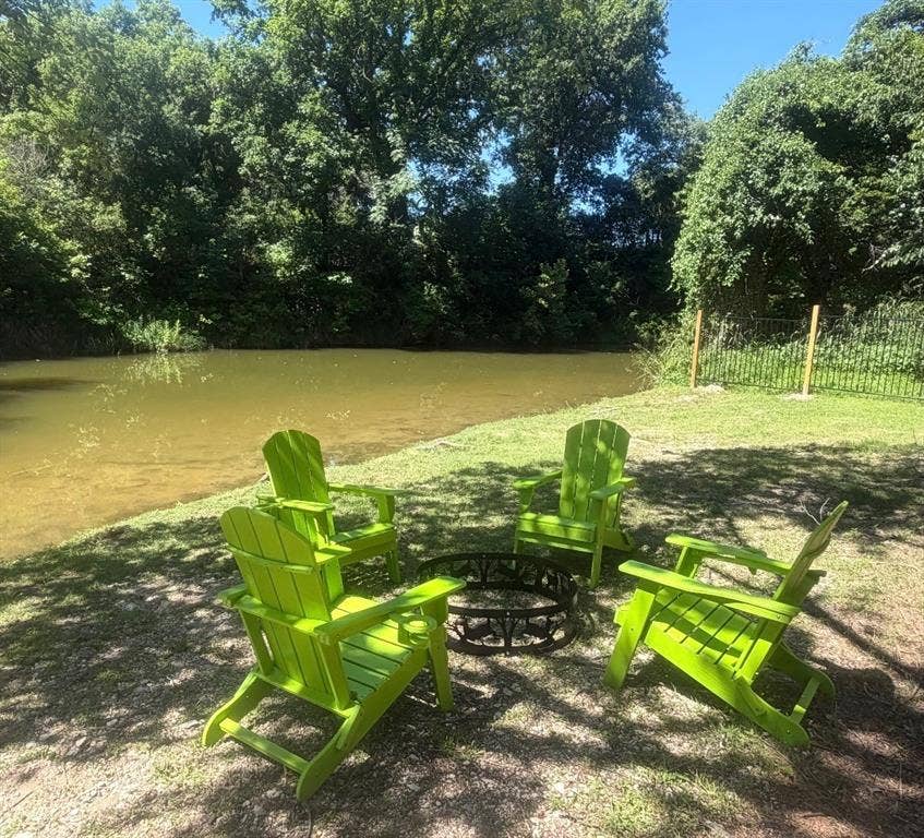 Property photo for 5469 Lake Granbury Trail, Granbury, TX