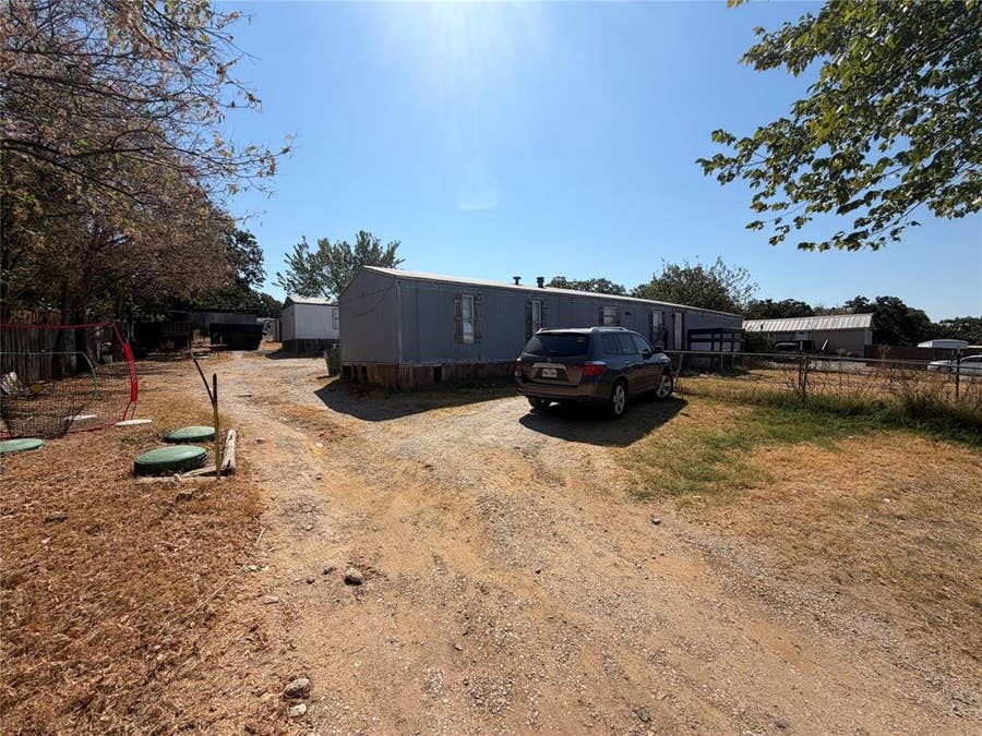 Property photo for 6605 Oak Ridge Lane, Argyle, TX