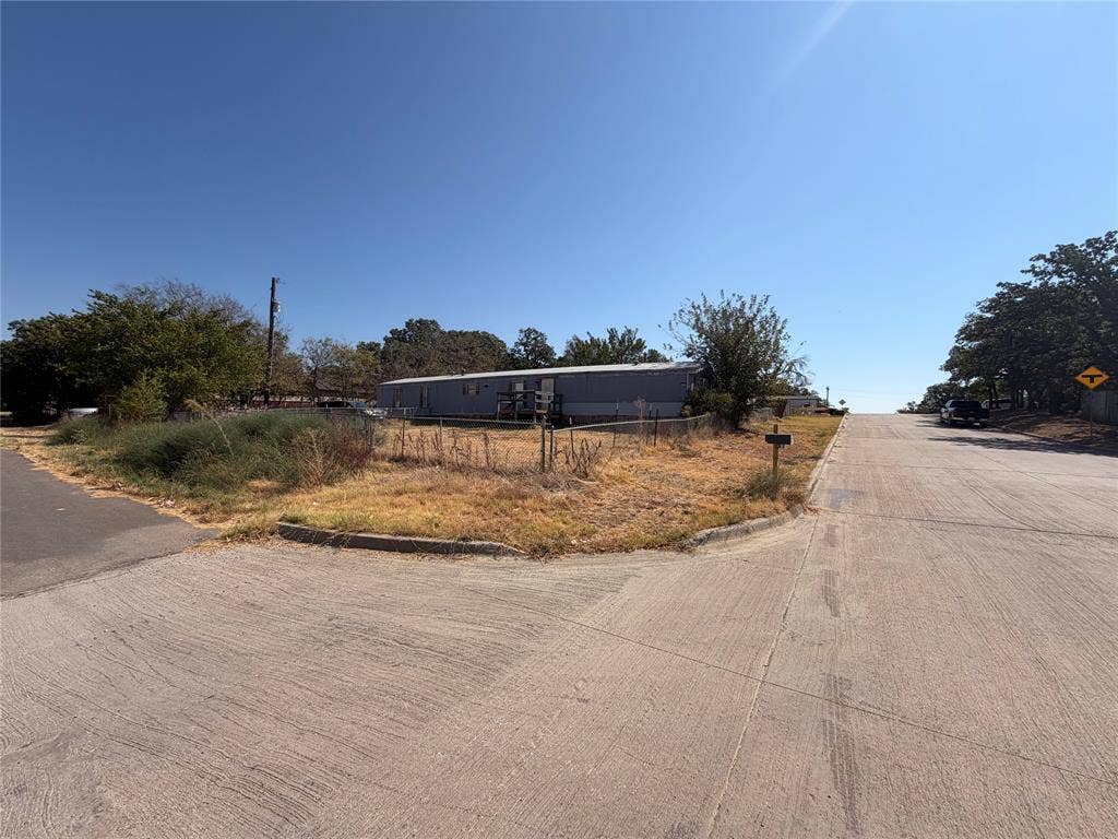 6605 Oak Ridge Lane, Argyle, TX 76226 6605 Oak Ridge Lane, Argyle, TX 76226