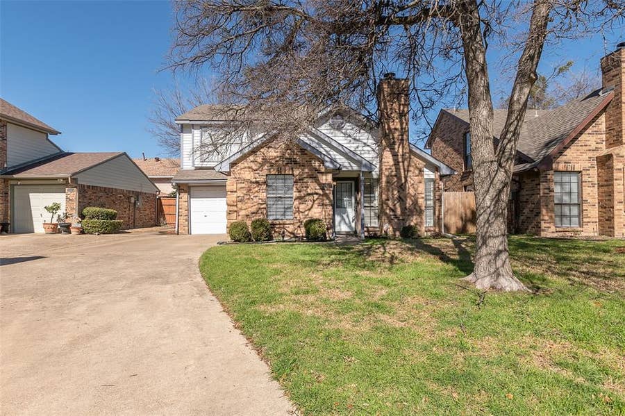 Property photo for 3343 Briaroaks Drive, Garland, TX