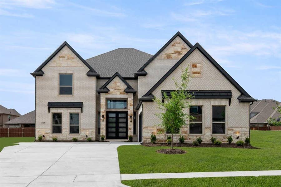 Property photo for 337 Willie Way, Burleson, TX