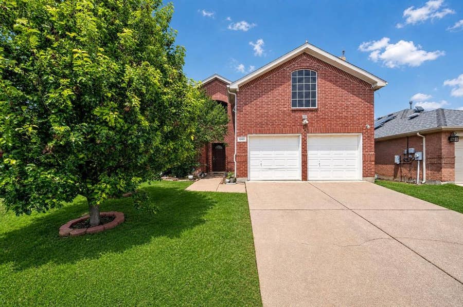 Property photo for 1060 Westbrook Court, Grand Prairie, TX