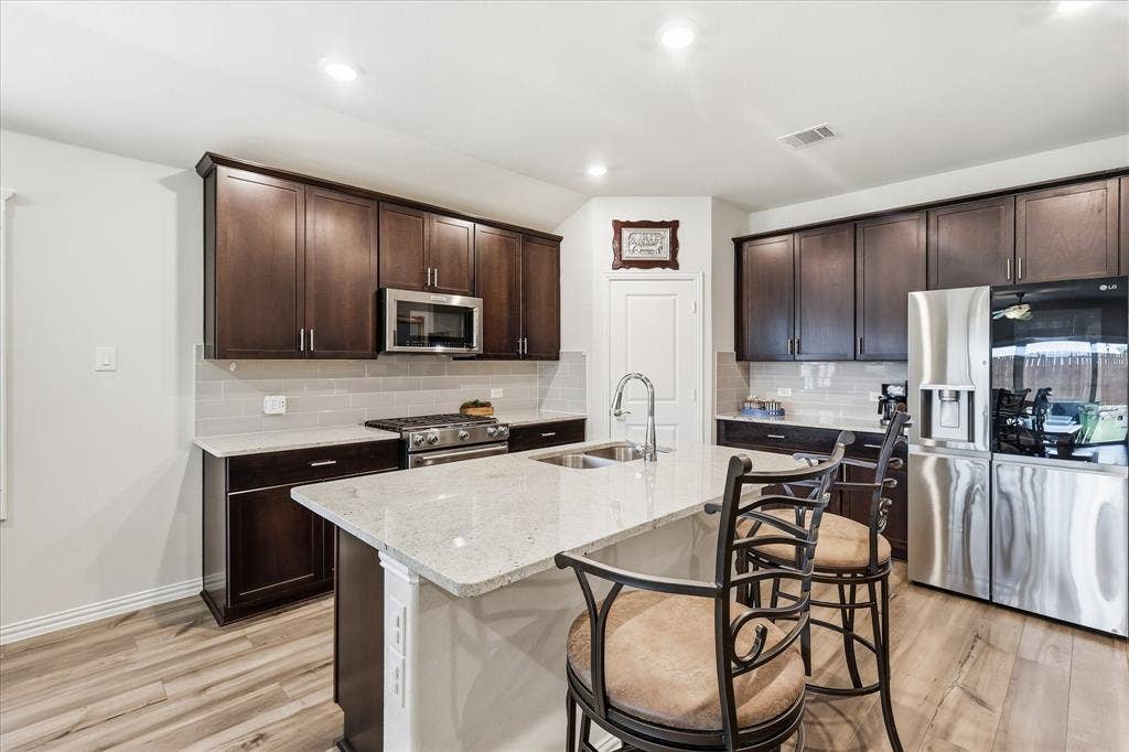 14021 Cygnus Drive, Haslet, TX 76052 14021 Cygnus Drive, Haslet, TX 76052