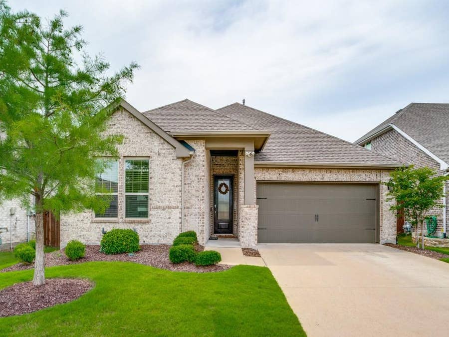Property photo for 1321 Windflower Drive, Aubrey, TX
