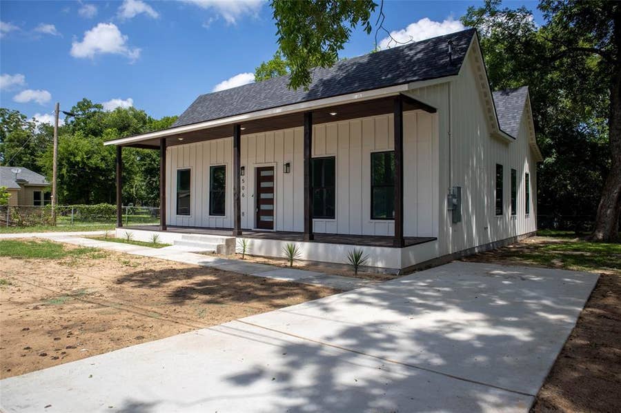 Property photo for 506 N Monroe, Kaufman, TX