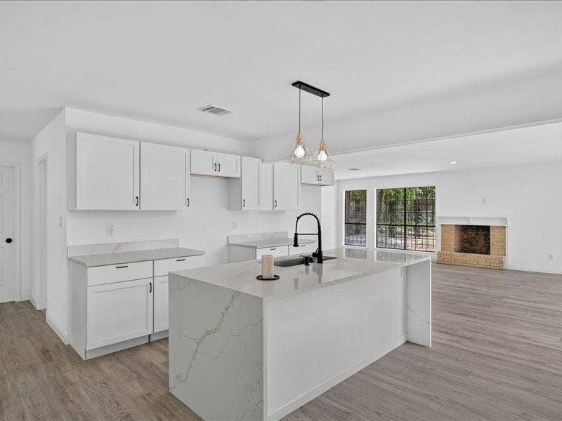 Property photo for 2402 E Overton Road, Dallas, TX