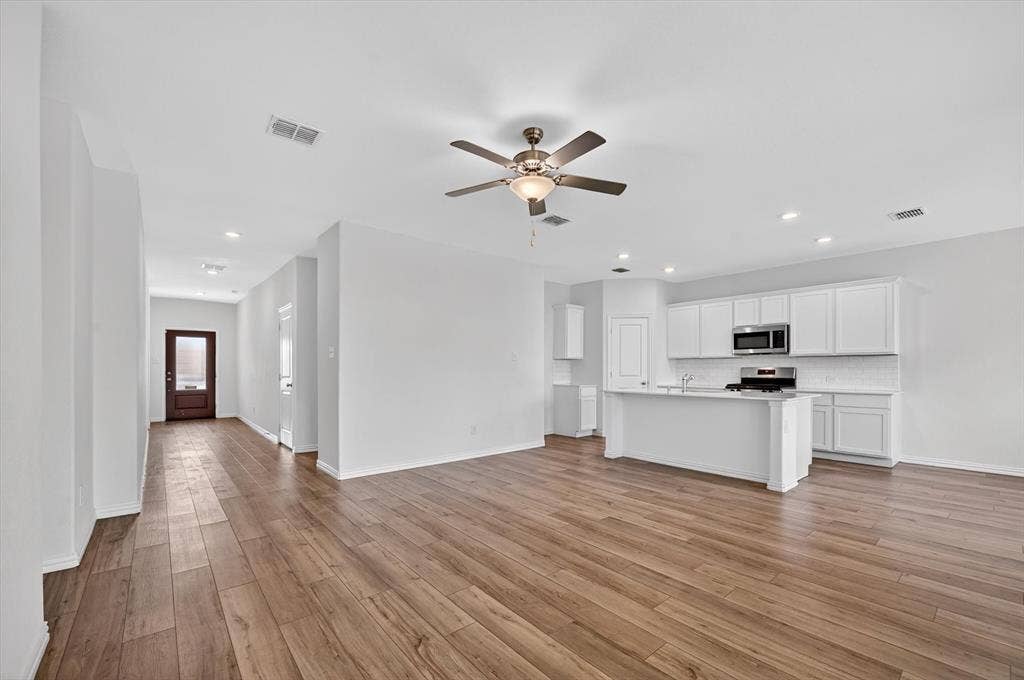 1106 Daffodil Street, Princeton, TX 75407 1106 Daffodil Street, Princeton, TX 75407