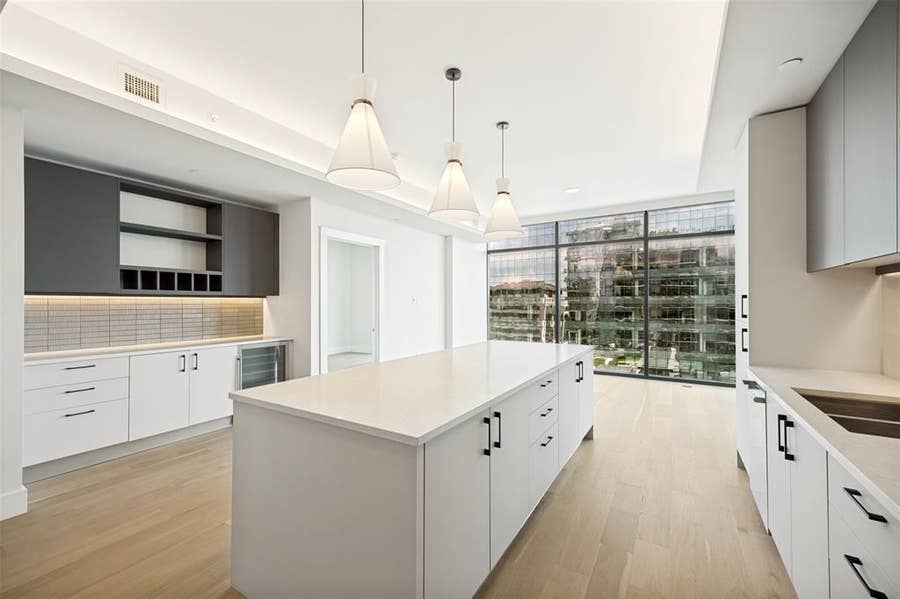 Property photo for 8119 Douglas Avenue, #907, Dallas, TX