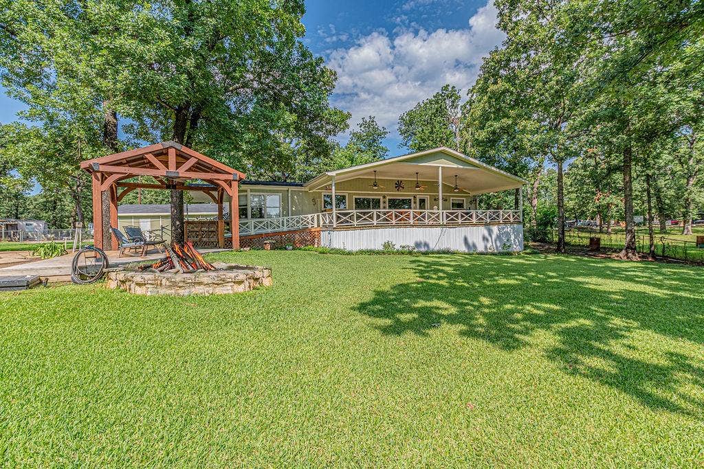 210 Victor Court, Trinidad, TX 75163 210 Victor Court, Trinidad, TX 75163