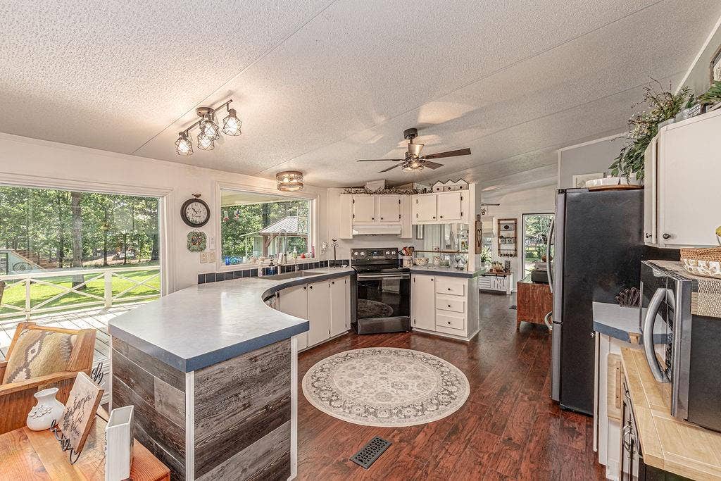210 Victor Court, Trinidad, TX 75163 210 Victor Court, Trinidad, TX 75163