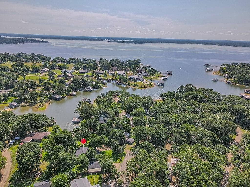 210 Victor Court, Trinidad, TX 75163 210 Victor Court, Trinidad, TX 75163
