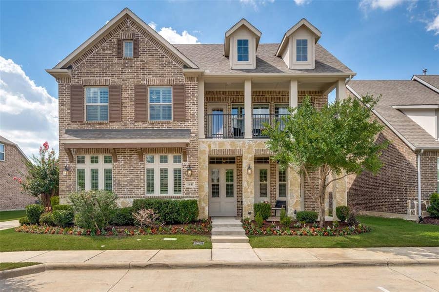 Property photo for 1441 William Way, Farmers Branch, TX