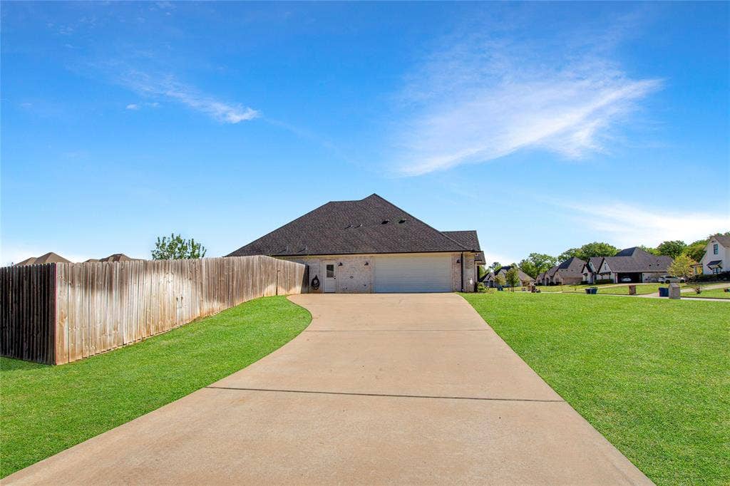 429 Coventry Street, Bullard, TX 75757 429 Coventry Street, Bullard, TX 75757