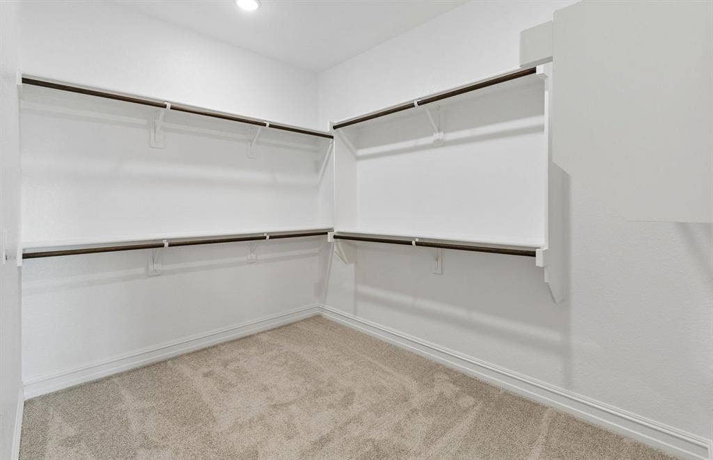 509 Apricot Court, Forney, TX 75126 Spacious walk-in closet in owners suite