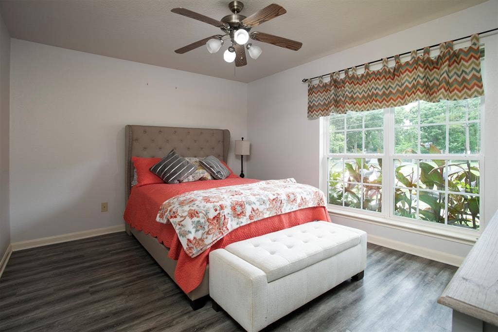 21750 Lakewood Lane, Chandler, TX 75758 Guest Bedroom