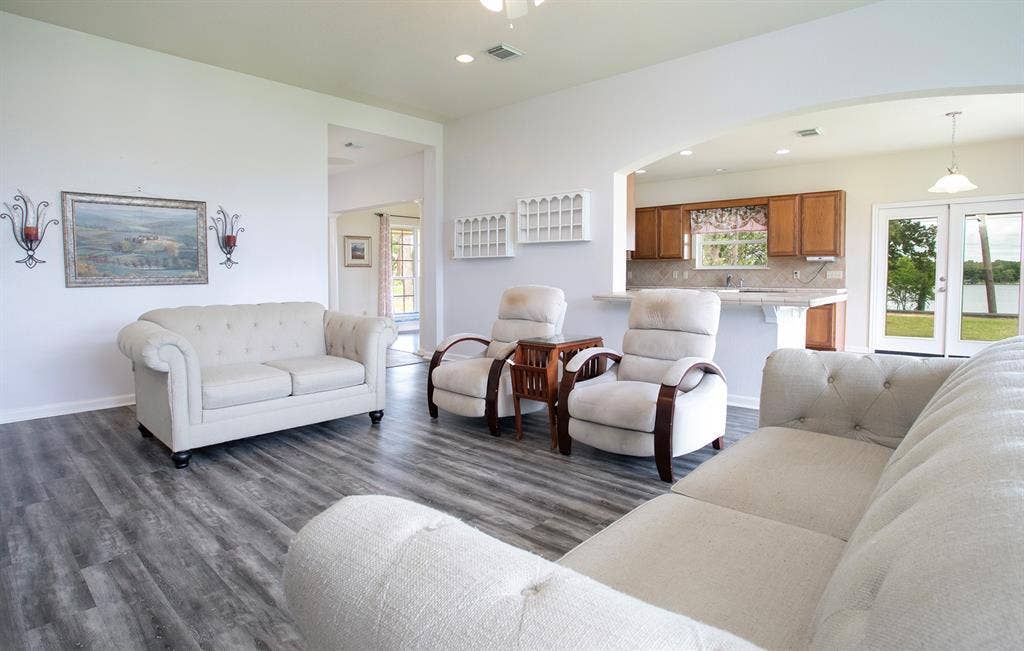 21750 Lakewood Lane, Chandler, TX 75758 21750 Lakewood Lane, Chandler, TX 75758