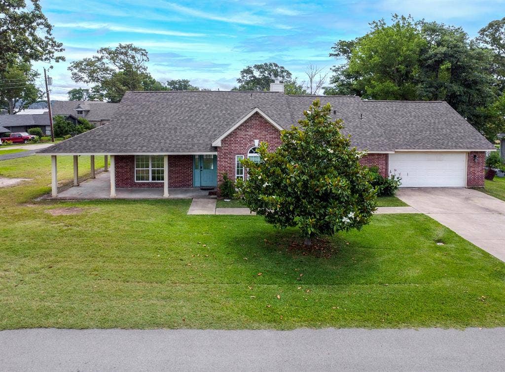 21750 Lakewood Lane, Chandler, TX 75758 21750 Lakewood Lane, Chandler, TX 75758