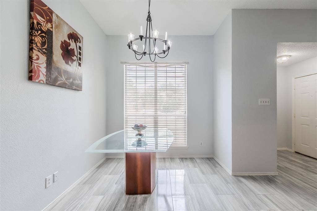 2709 Brittany Drive, Euless, TX 76039 2709 Brittany Drive, Euless, TX 76039